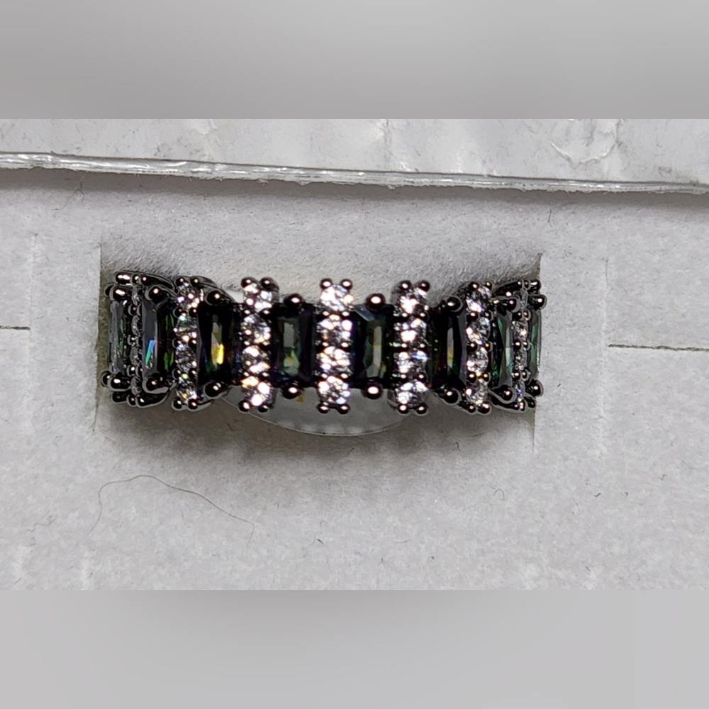 RBP6645 'Call Me Stunning' LC Rainbow Topaz on Hematite Size 7